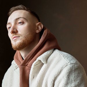 Luke McCabe (he/him)